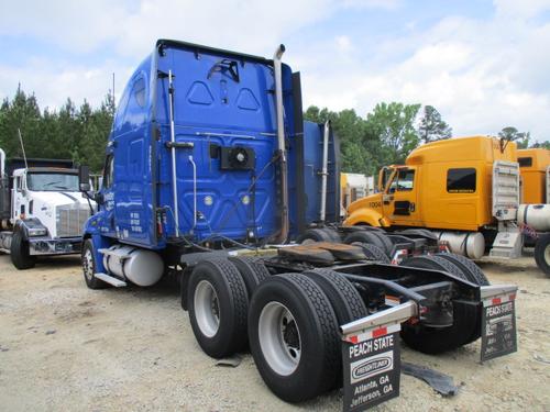 FREIGHTLINER CASCADIA 125