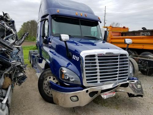 FREIGHTLINER CASCADIA 125