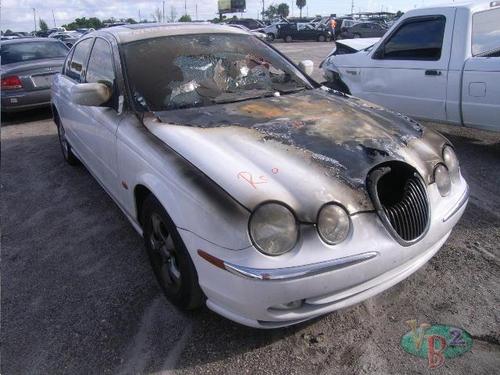 JAGUAR S TYPE