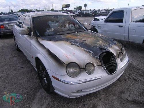 JAGUAR S TYPE