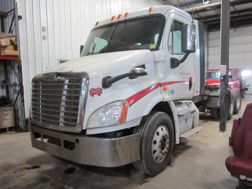 FREIGHTLINER CASCADIA 125