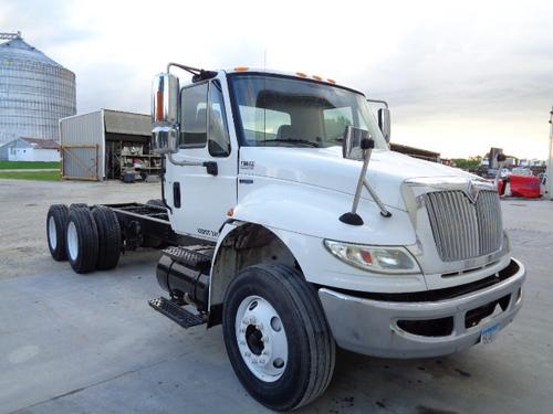 INTERNATIONAL 4400