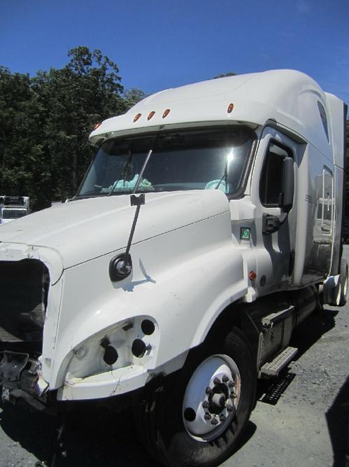 FREIGHTLINER CASCADIA 125