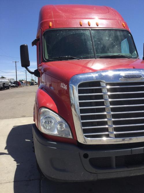 FREIGHTLINER CASCADIA 125