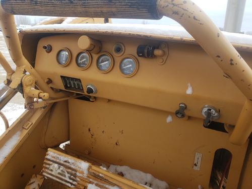 KOMATSU D55S-3