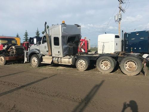 KENWORTH T880