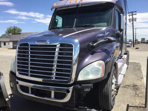 FREIGHTLINER CASCADIA 125