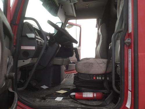VOLVO VNL