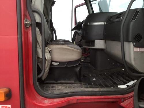 VOLVO VNL