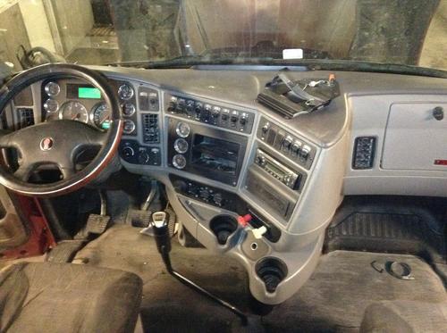 KENWORTH T700