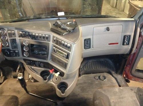 KENWORTH T700