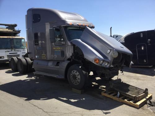 FREIGHTLINER CENTURY 120