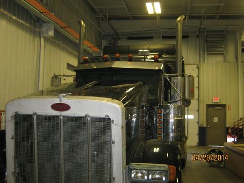PETERBILT 379