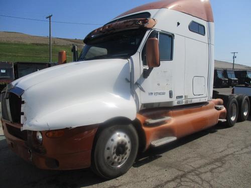 KENWORTH T2000