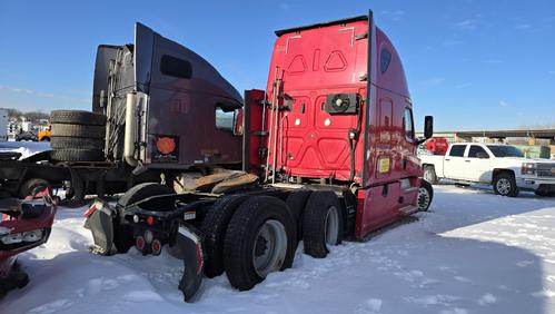 FREIGHTLINER CASCADIA