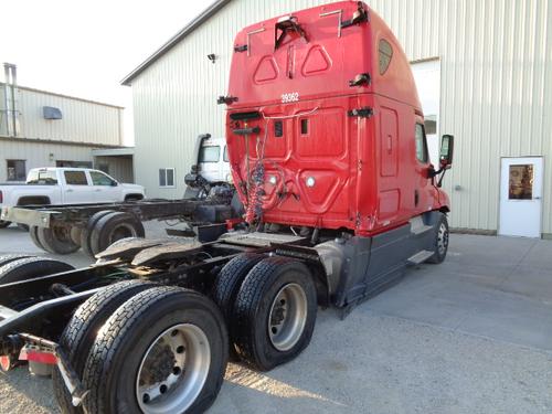 FREIGHTLINER CASCADIA 125