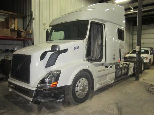 VOLVO VNL