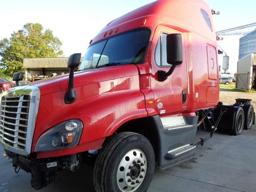 FREIGHTLINER CASCADIA 125