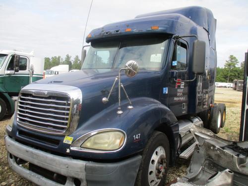 FREIGHTLINER COLUMBIA 120