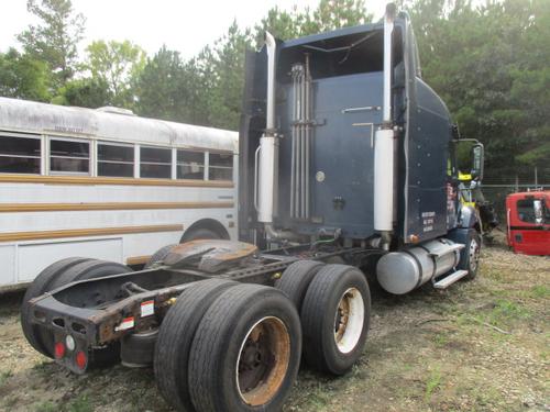 FREIGHTLINER COLUMBIA 120