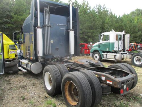 FREIGHTLINER COLUMBIA 120