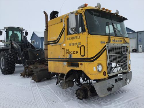 MACK FL (COE)