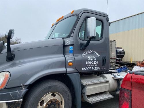 FREIGHTLINER CASCADIA 125BBC