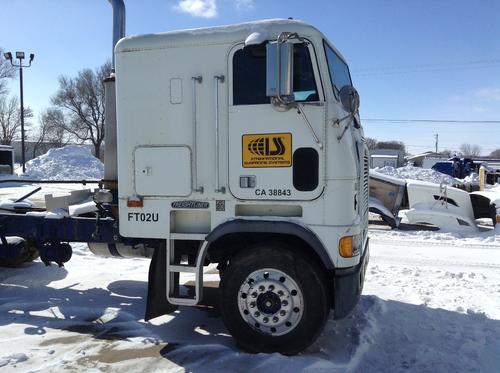 FREIGHTLINER FLB