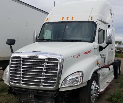 FREIGHTLINER CASCADIA 125