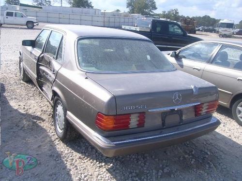MERCEDES-BENZ MERCEDES 300E