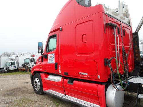 FREIGHTLINER CASCADIA