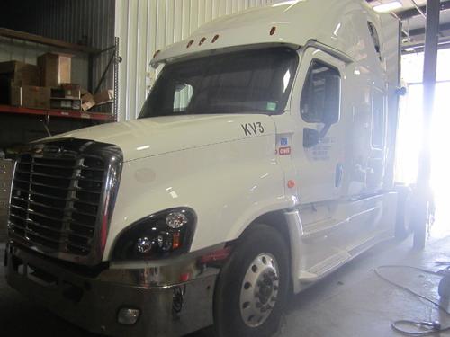 FREIGHTLINER CASCADIA 125
