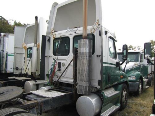 FREIGHTLINER CASCADIA 125