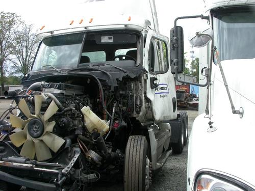 FREIGHTLINER CASCADIA