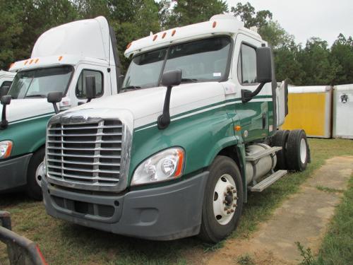 FREIGHTLINER CASCADIA 125