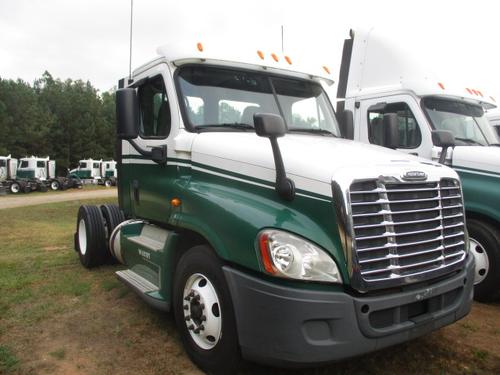 FREIGHTLINER CASCADIA 125