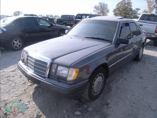 MERCEDES-BENZ MERCEDES 300E