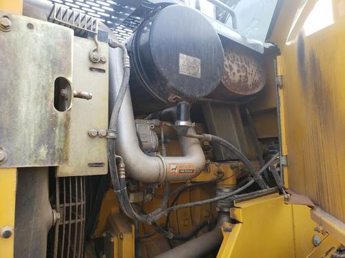 John Deere 824J