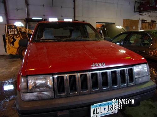 JEEP GRAND CHEROKEE