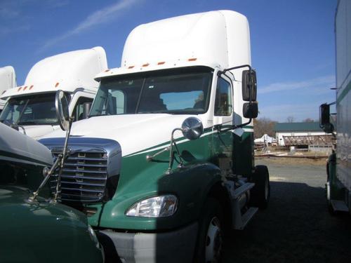 FREIGHTLINER COLUMBIA 112