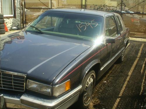 CADILLAC DEVILLE