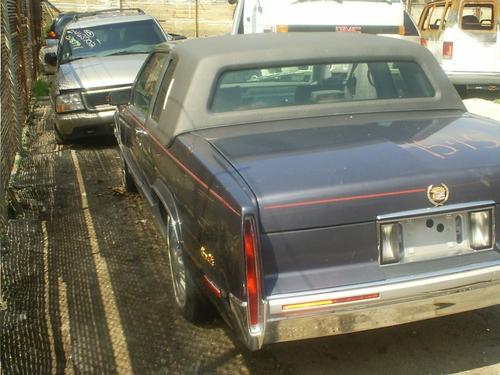 CADILLAC DEVILLE