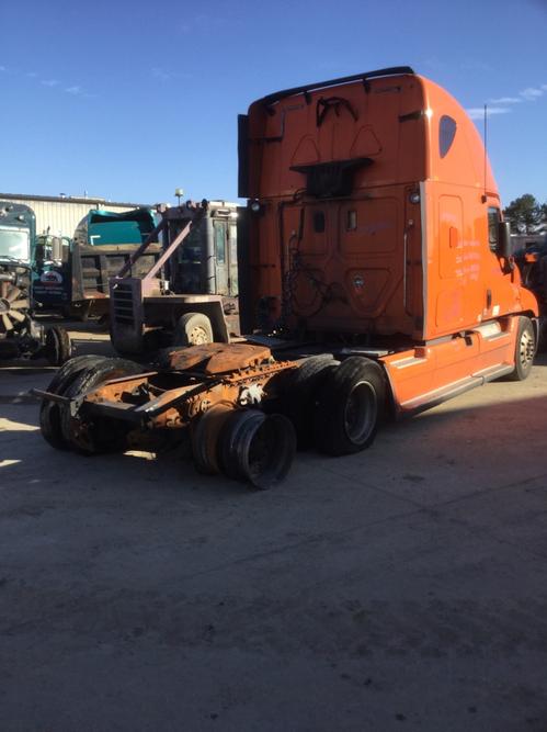 FREIGHTLINER CASCADIA 125