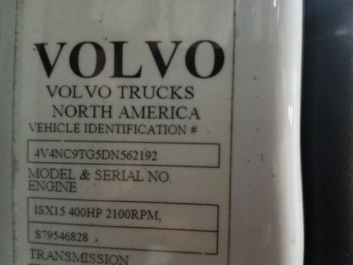 VOLVO VNL