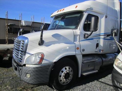 FREIGHTLINER CASCADIA 125