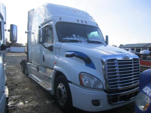 FREIGHTLINER CASCADIA 125