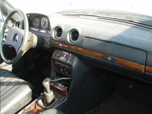 MERCEDES-BENZ MERCEDES 240D