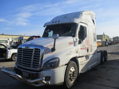 FREIGHTLINER CASCADIA 125