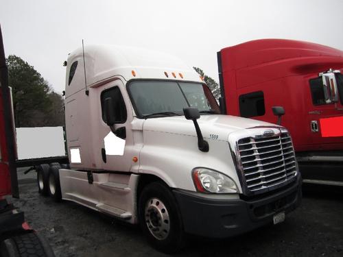 FREIGHTLINER CASCADIA 125