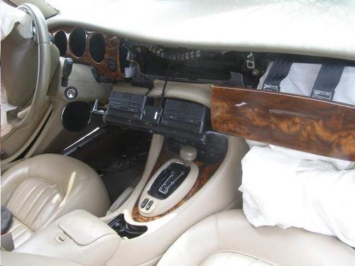 JAGUAR XJ8